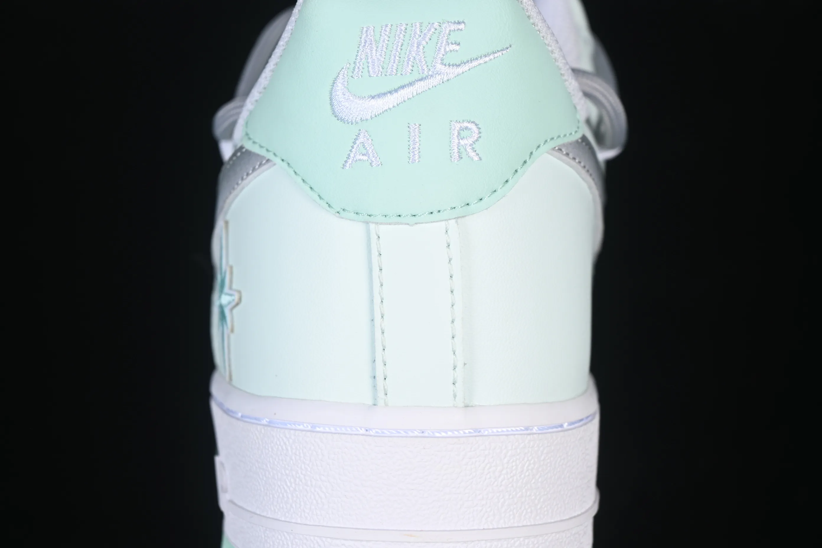 All categories Nk Air Force 1 Air Force series Nk Air Force 1 Low Air Force low-top Nike Air Force 1'07 Low Yunyu Qingfeng Air Force 1 low-top casual sneakers XX7981-476
